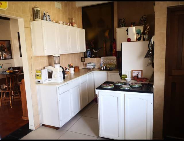 3 BEDROOM FREEHOLD FOR SALE IN SHERWOOD